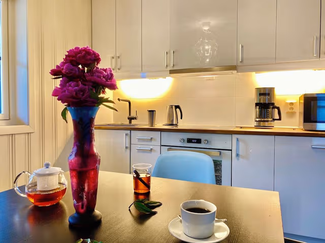 Apartment, 2 Bedrooms (D/E)