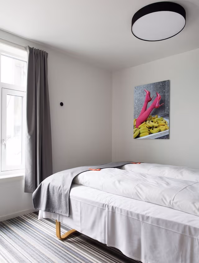 Double Room, 1 Queen Bed