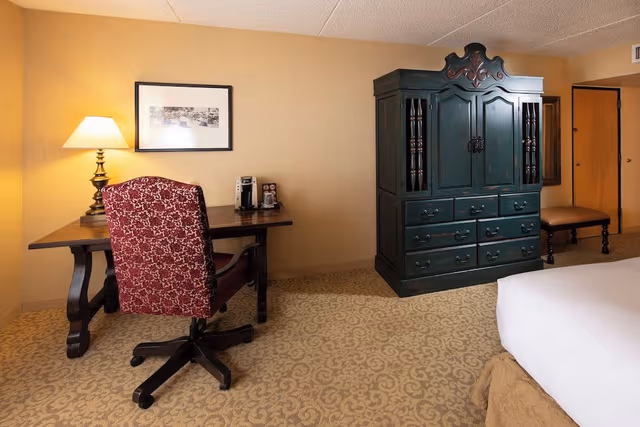 Superior Room, 1 King Bed