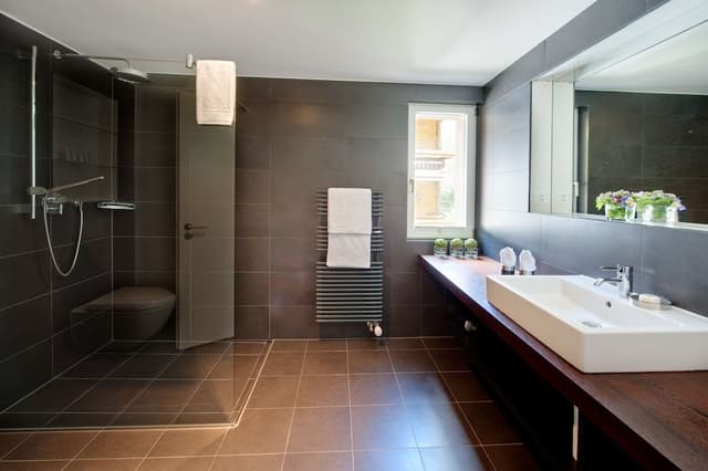 Apartment, 3 Bedrooms (First Floor)