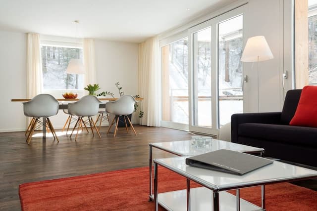 Apartment, 3 Bedrooms (First Floor)