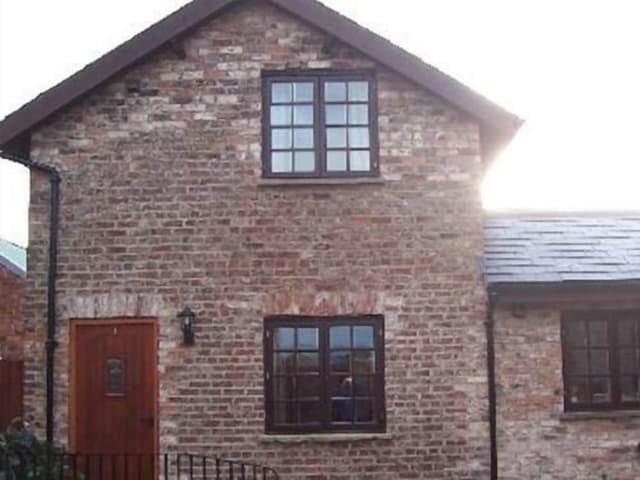 Cottage, Private Bathroom (Wash House)