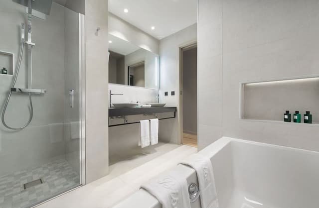 Double Room, Balcony, Partial Lake View