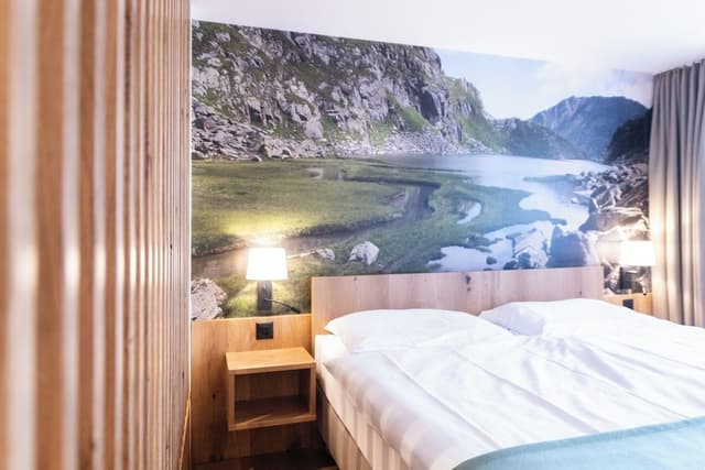 Junior Double Room, Balcony, Mountain View