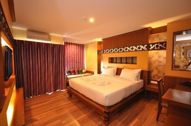 Superior Double Room, 1 Double Bed, Partial Sea View