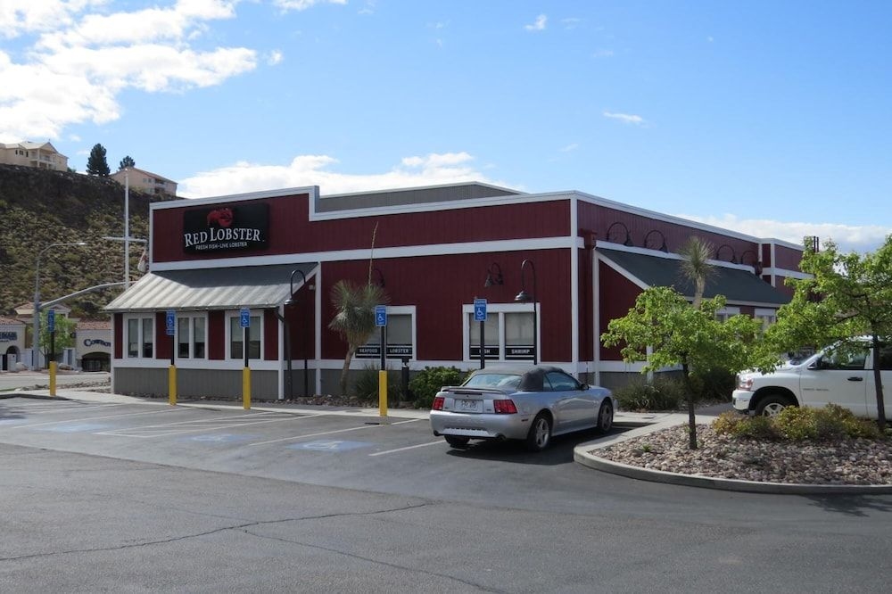America's Best Inn & Suites Saint George4