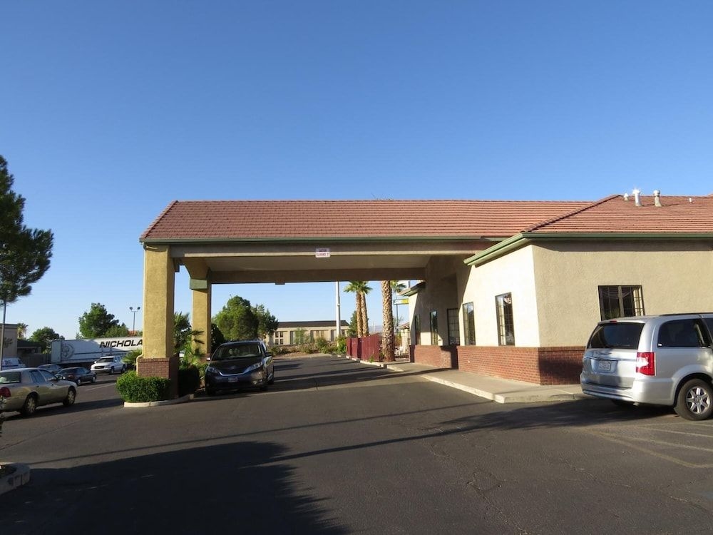 America's Best Inn & Suites Saint George3