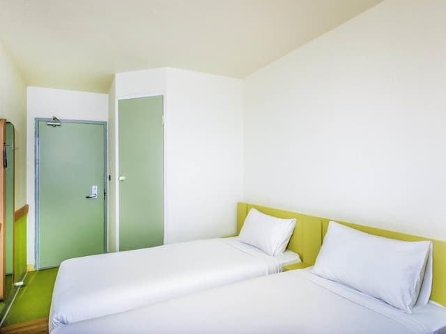 Standard Room, 2 Twin Beds
