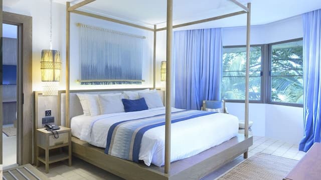 Executive King Room