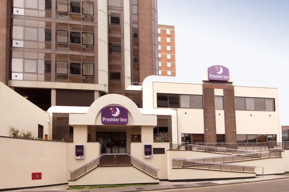 Premier Inn Sunbury (Kempton Park)2