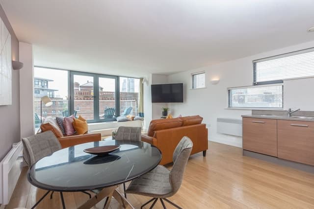 Superior Apartment, 2 Bedrooms, 2 Bathrooms