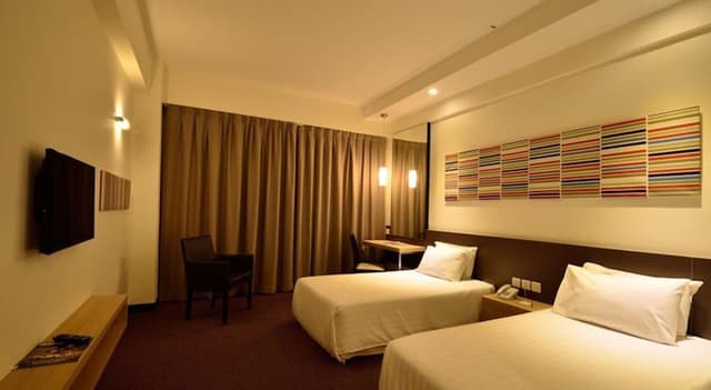 Deluxe Room, 2 Twin Beds