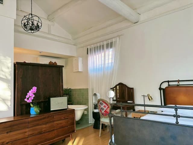 Elite Suite
