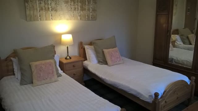 Double or Twin Room (Room 4)