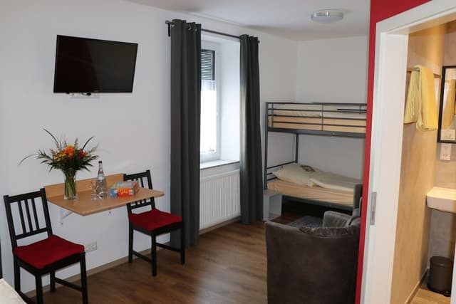 Classic Quadruple Room, Non Smoking