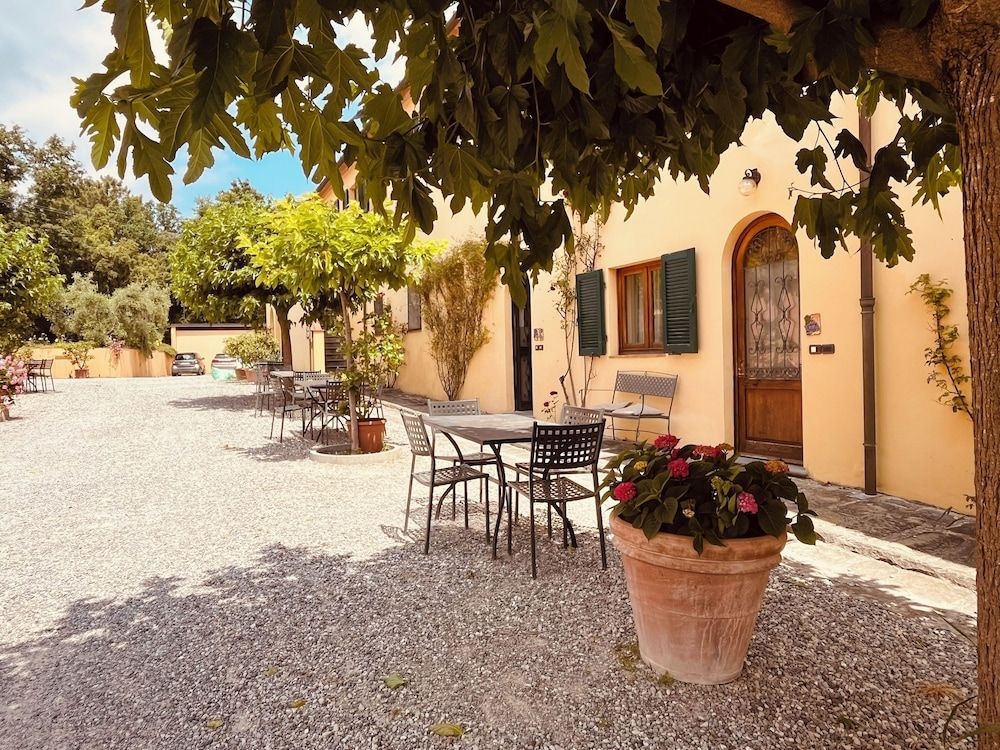 Borgo La Torre0