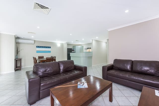 Family Apartment, 2 Bedrooms, 2 Bathrooms