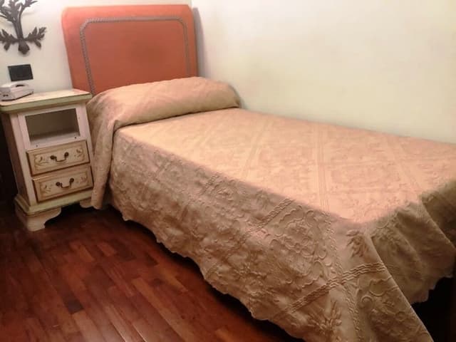 Basic Single Room