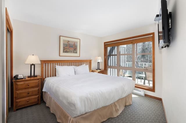 Condo, 2 Bedrooms (Unit 363)
