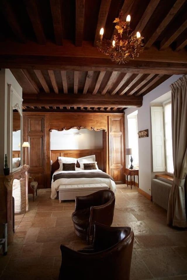 Grand Double Room (La Bourguignonne)