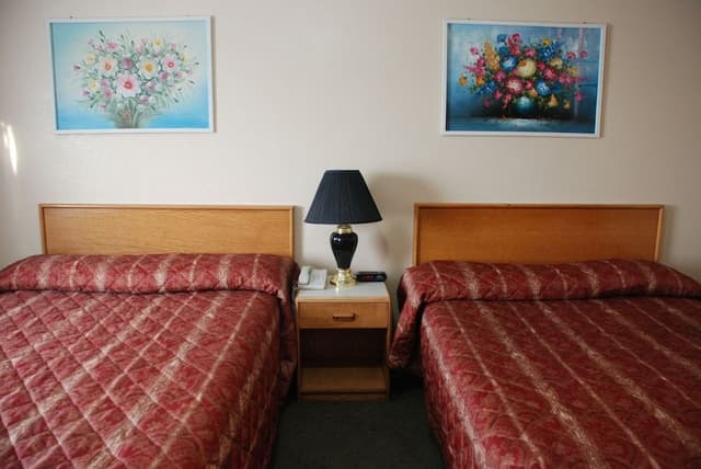 Standard Room, 2 Queen Beds, Kitchenette