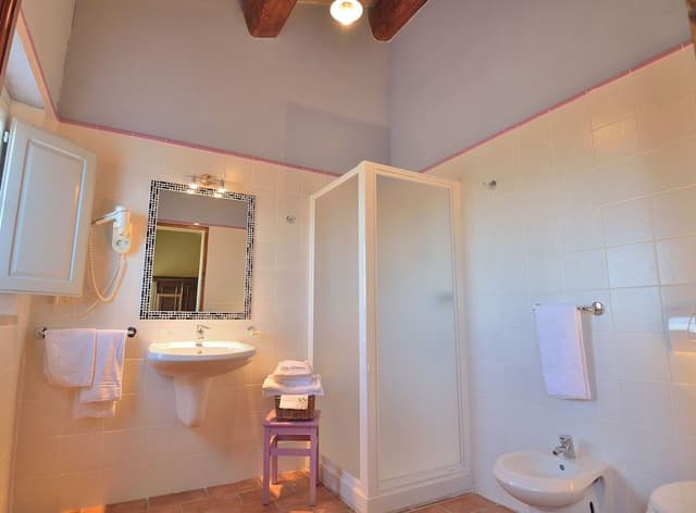 Double Room (1)