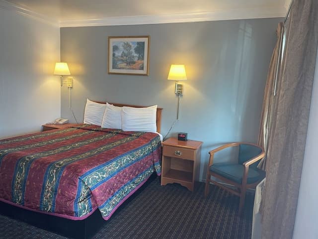 Room, 1 Queen Bed, Non Smoking