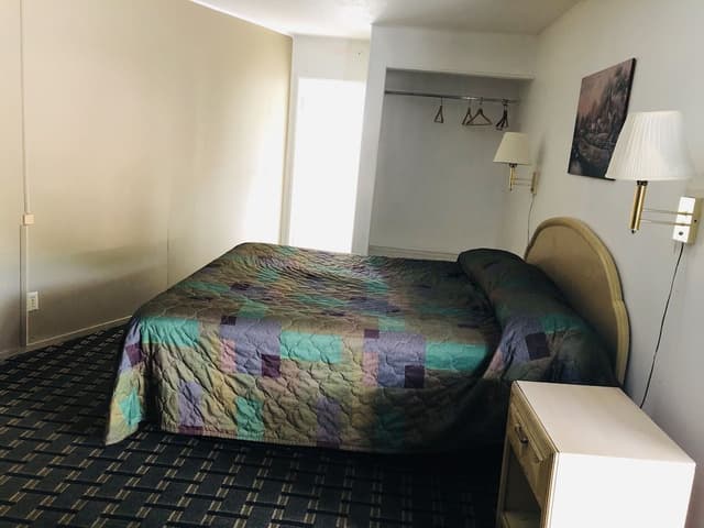 Deluxe Room, 1 King Bed, Non Smoking