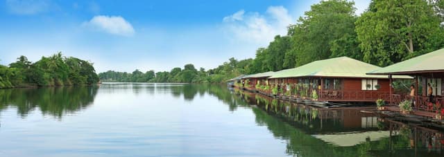Raft Room River View