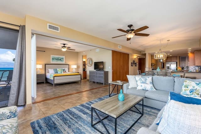 Condo, 2 Bedrooms