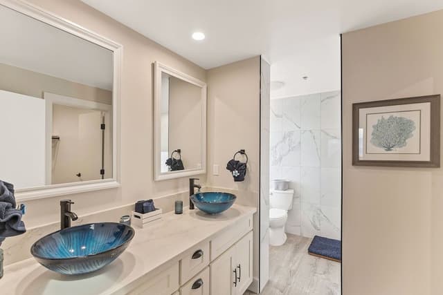 Condo, 3 Bedrooms