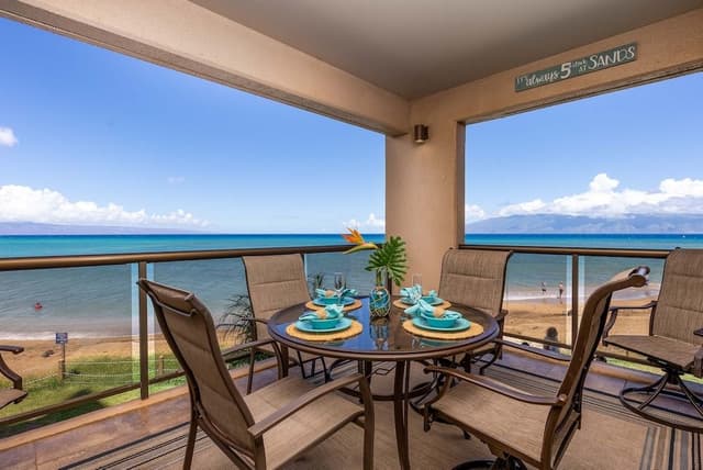 Condo, 2 Bedrooms