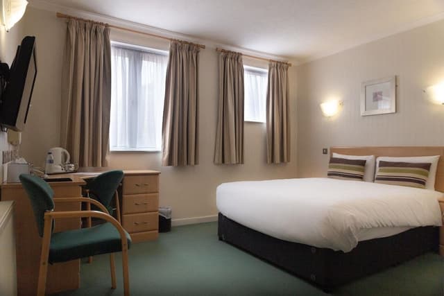 Classic Double Room
