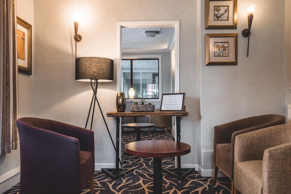 Wycliffe Hotel1
