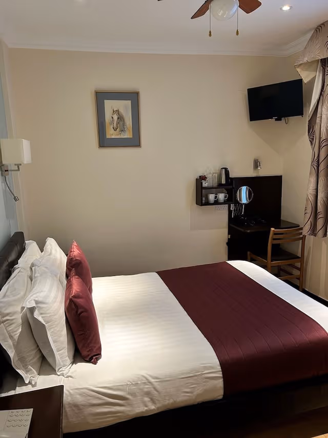Basic Double Room