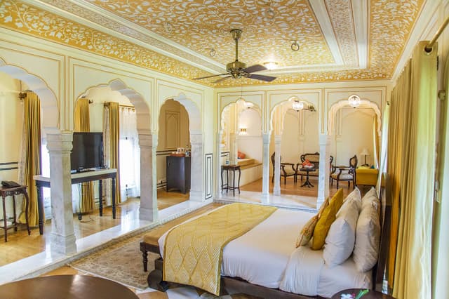 Heritage Premium Suite