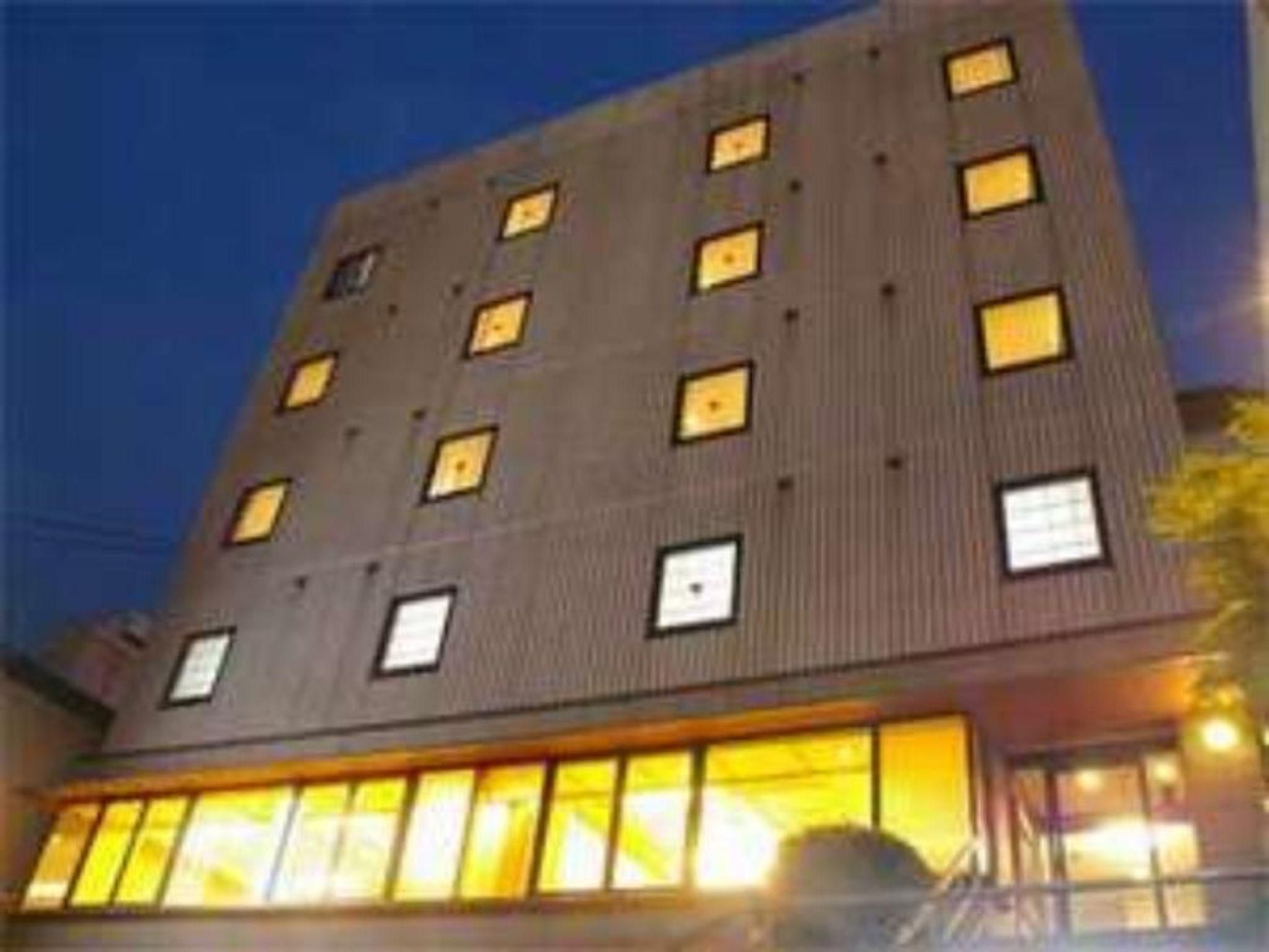 โรงแรมนากิซะ (Hotel Nagisa)3