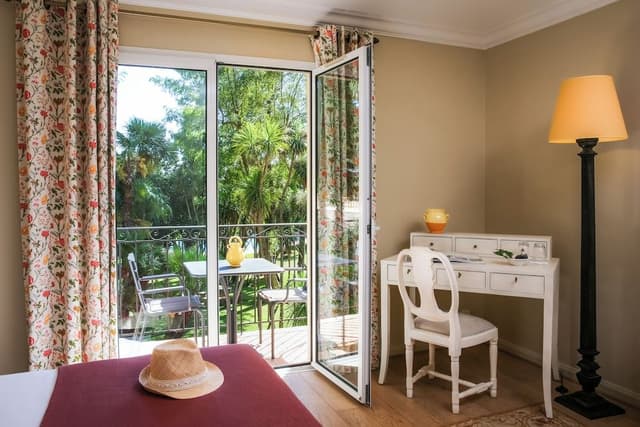 Superior Double or Twin Room, Garden View