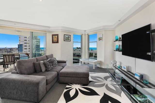 2 Bedroom Deluxe Spa Apartment with Ocean View