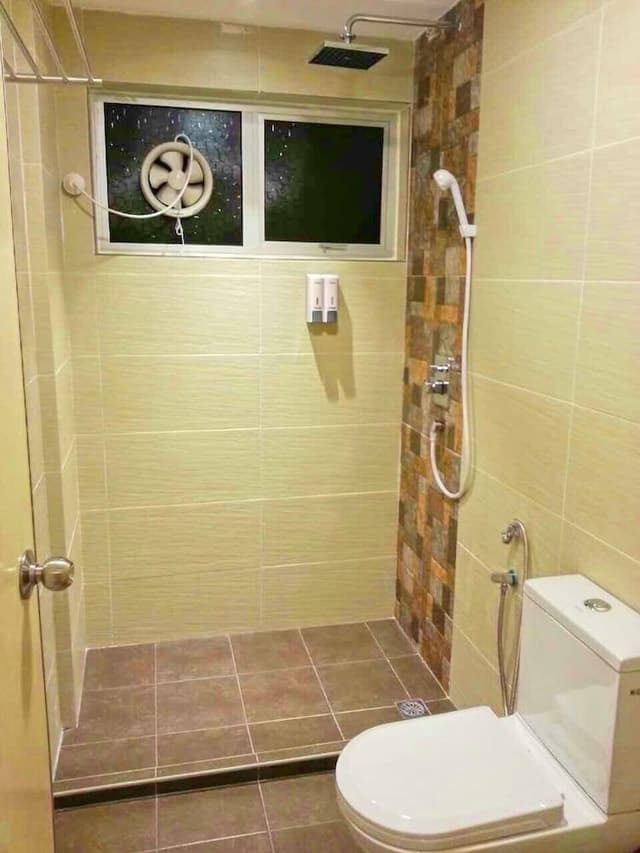 Sky Deluxe Room