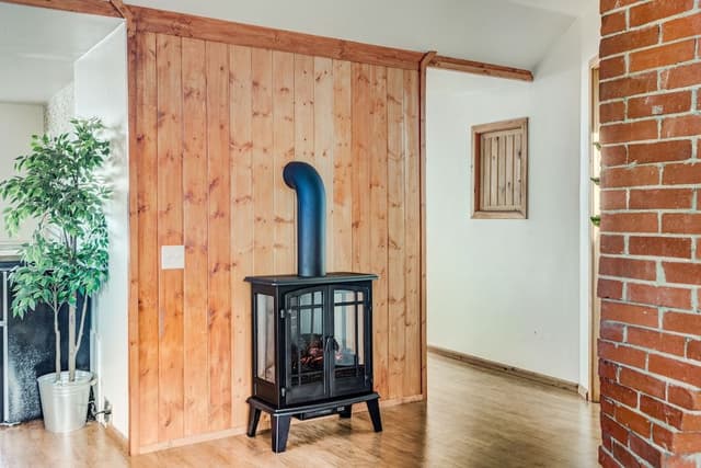 Deluxe House, Multiple Bedrooms, Mountain View, Mountainside