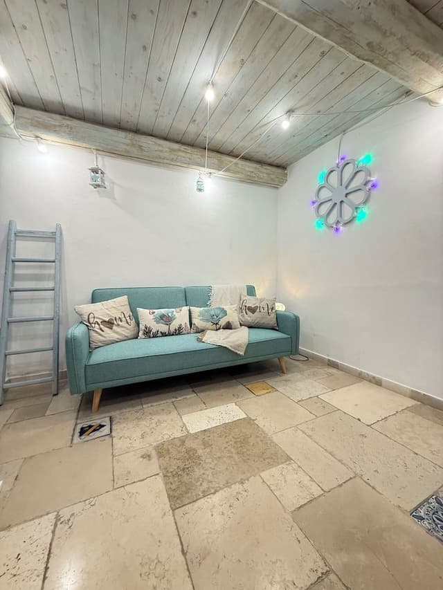 Junior Studio Suite