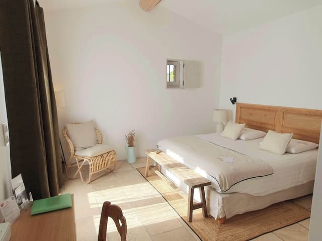 Comfort Room, 1 King Bed, Balcony, Pool View