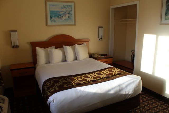 Deluxe Suite 2 Queen Beds, Non-Smoking