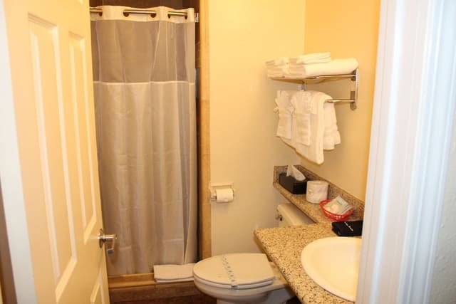 Deluxe Suite 2 Queen Beds, Non-Smoking