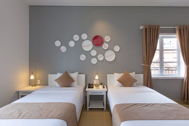 Alba Executive Double Room, City View