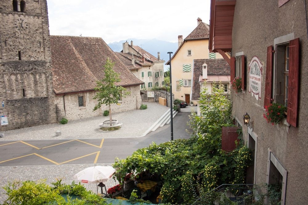 Hotel de la Place1