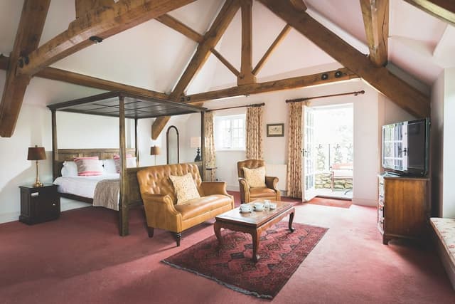 Luxury Double Room, 1 King Bed (Masons)