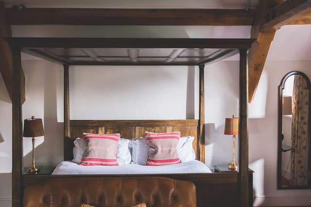 Luxury Double Room, 1 King Bed (Masons)