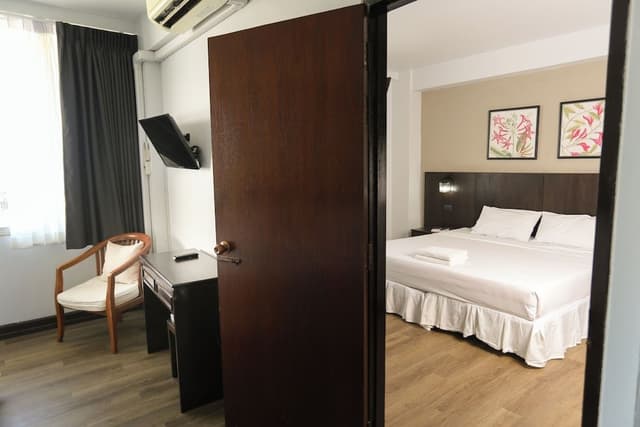 Standard Quadruple Room